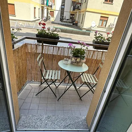Casa San Carlo 11 Apartment Malgrate